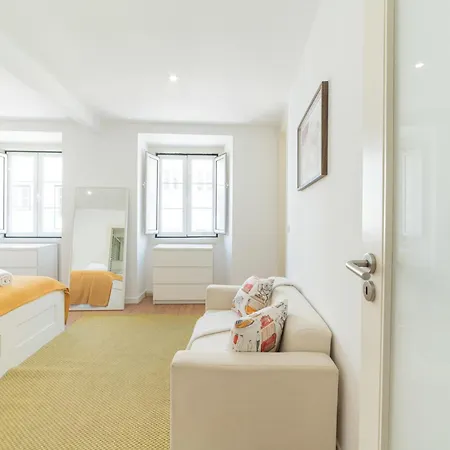 Elegant Duplex By Downtown - Sleeps 6