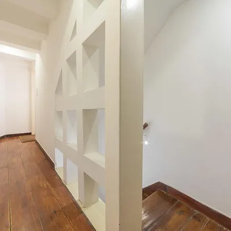 Elegant Duplex By Downtown - Sleeps 6 *